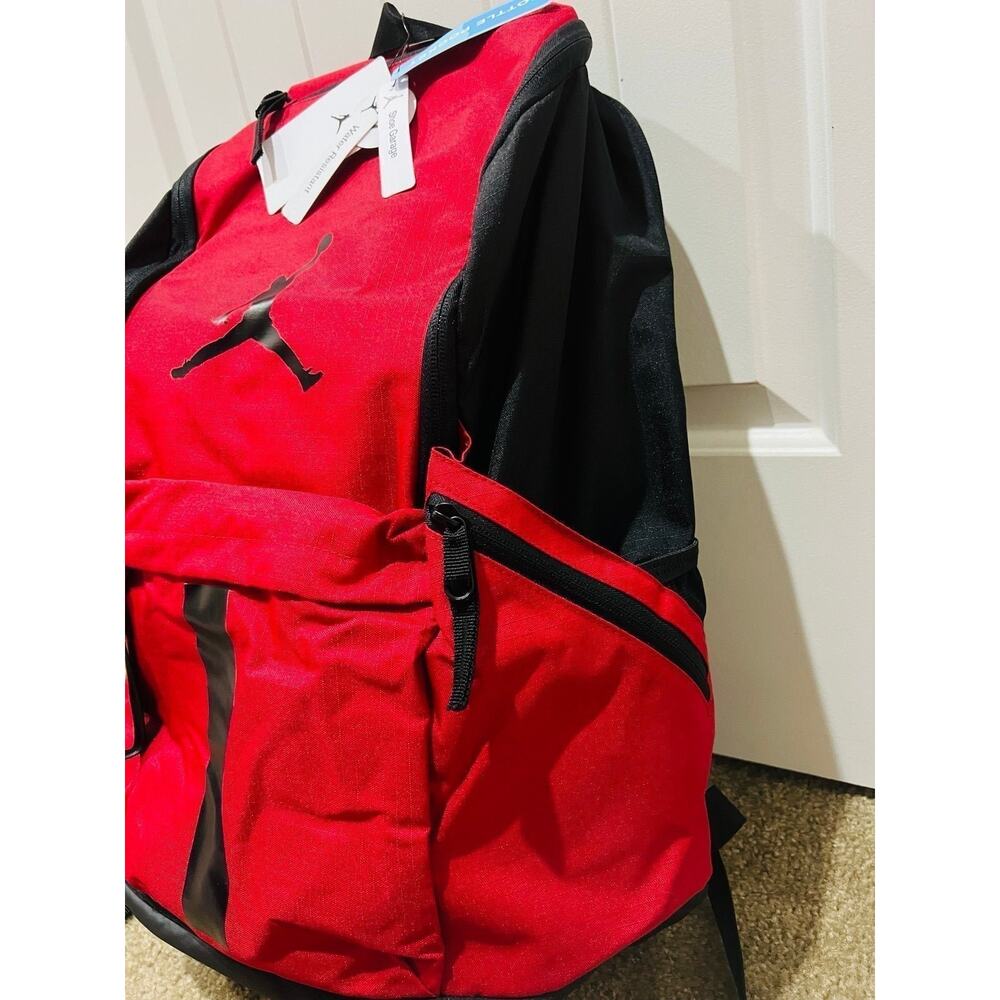 NWT❤️Jordan Large Backpack - Picture 4 of 12